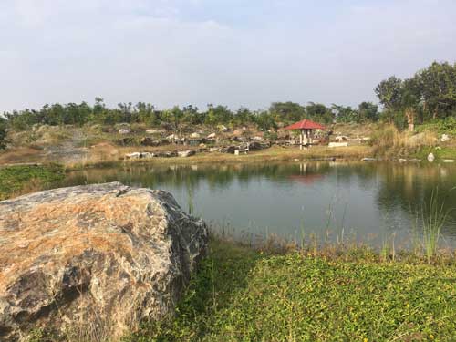 Middle pond in the rock gardens at Pandalgudi